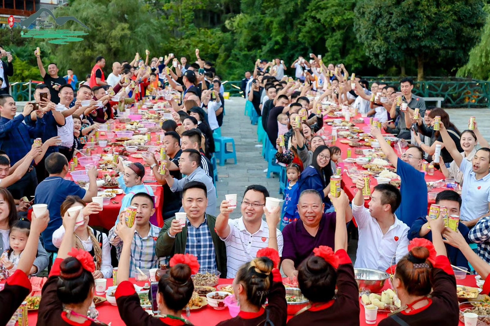 【庆丰收 迎小康】贵安新区湖潮乡热烈庆祝第三届中国农民丰收节